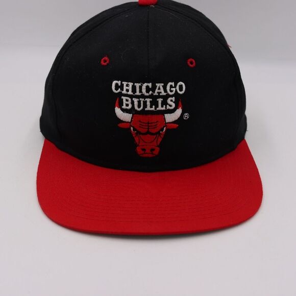 G.C.C. Vintage Chicago Bulls Y2K Snap back Hat Cap NBA OS - Picture 1 of 10